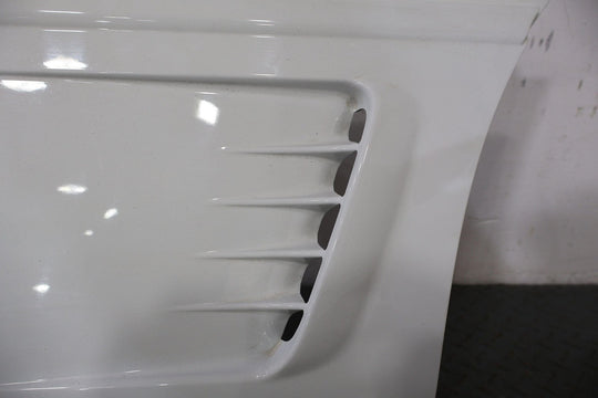 91 - 96 Chevy C4 Corvette Right Passenger Fender (Arctic White 10U)