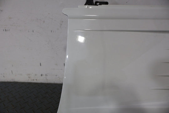 91 - 96 Chevy C4 Corvette Right Passenger Fender (Arctic White 10U)