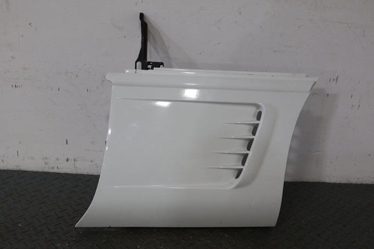 91 - 96 Chevy C4 Corvette Right Passenger Fender (Arctic White 10U)