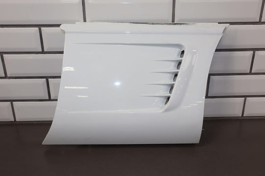 91 - 96 Chevy C4 Corvette Right Passenger Fender (Artctic White 10U)
