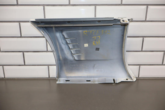 91 - 96 Chevy C4 Corvette Right Passenger Fender (Artctic White 10U)