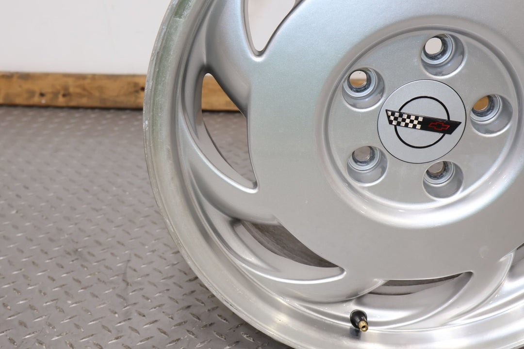91 - 96 Corvette Left LH Directional 17x9.5 Painted Aluminum Wheel (No Tire)