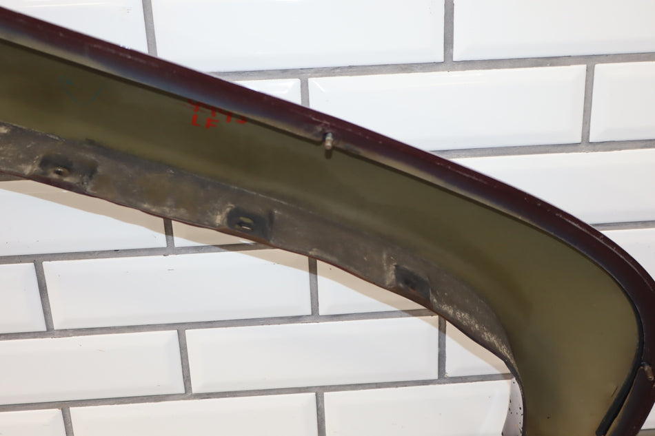 1995 Chevrolet Suburban 2500 GMT400- Left Fender Molding