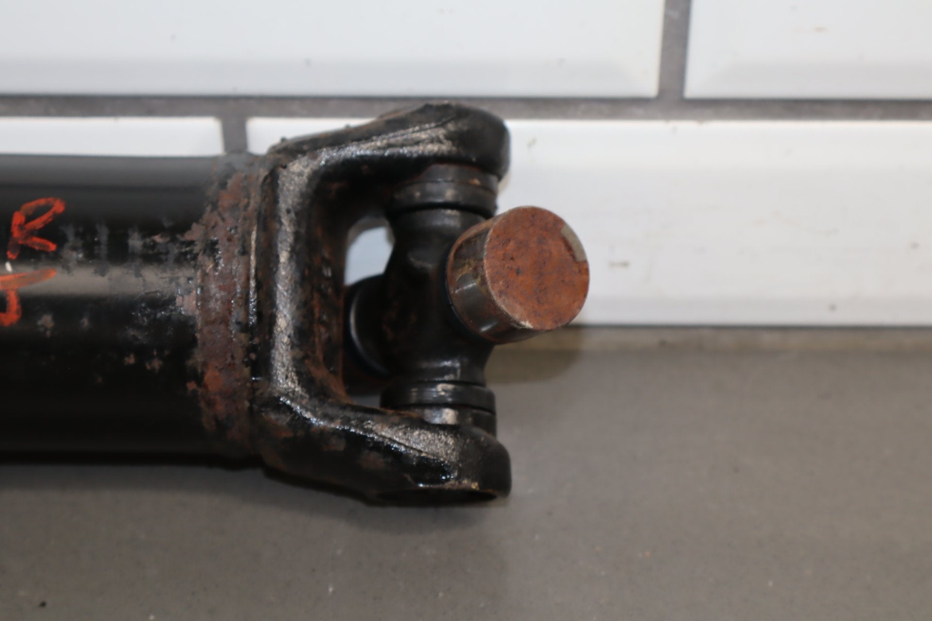92-94 Dodge Viper RT/10 OEM Rear Axle Shaft 4642306 Low 15k Miles