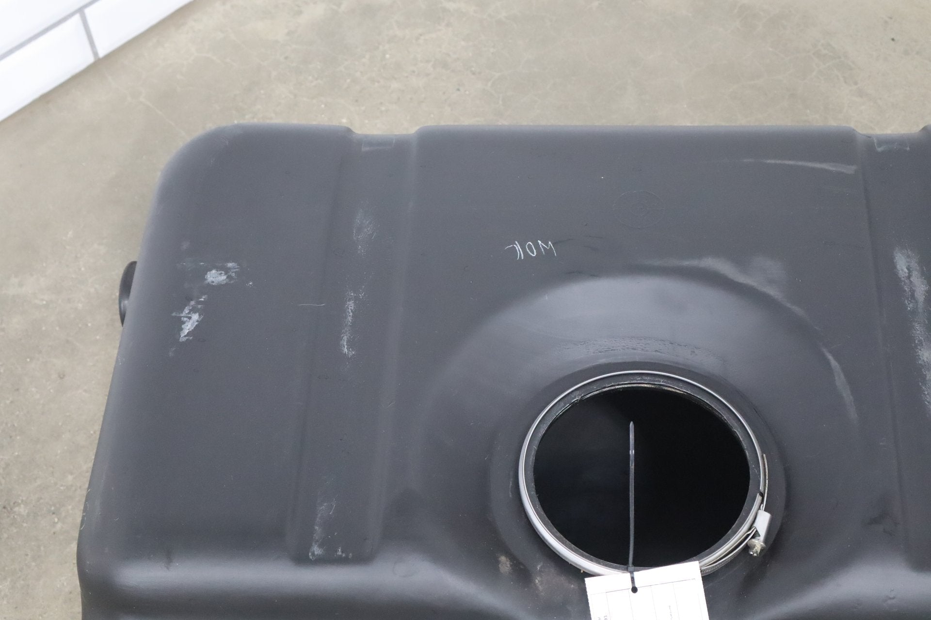 92-95 Dodge Viper RT/10 OEM 22 Gal Fuel Tank 4642448 No Pump Low 15k Miles
