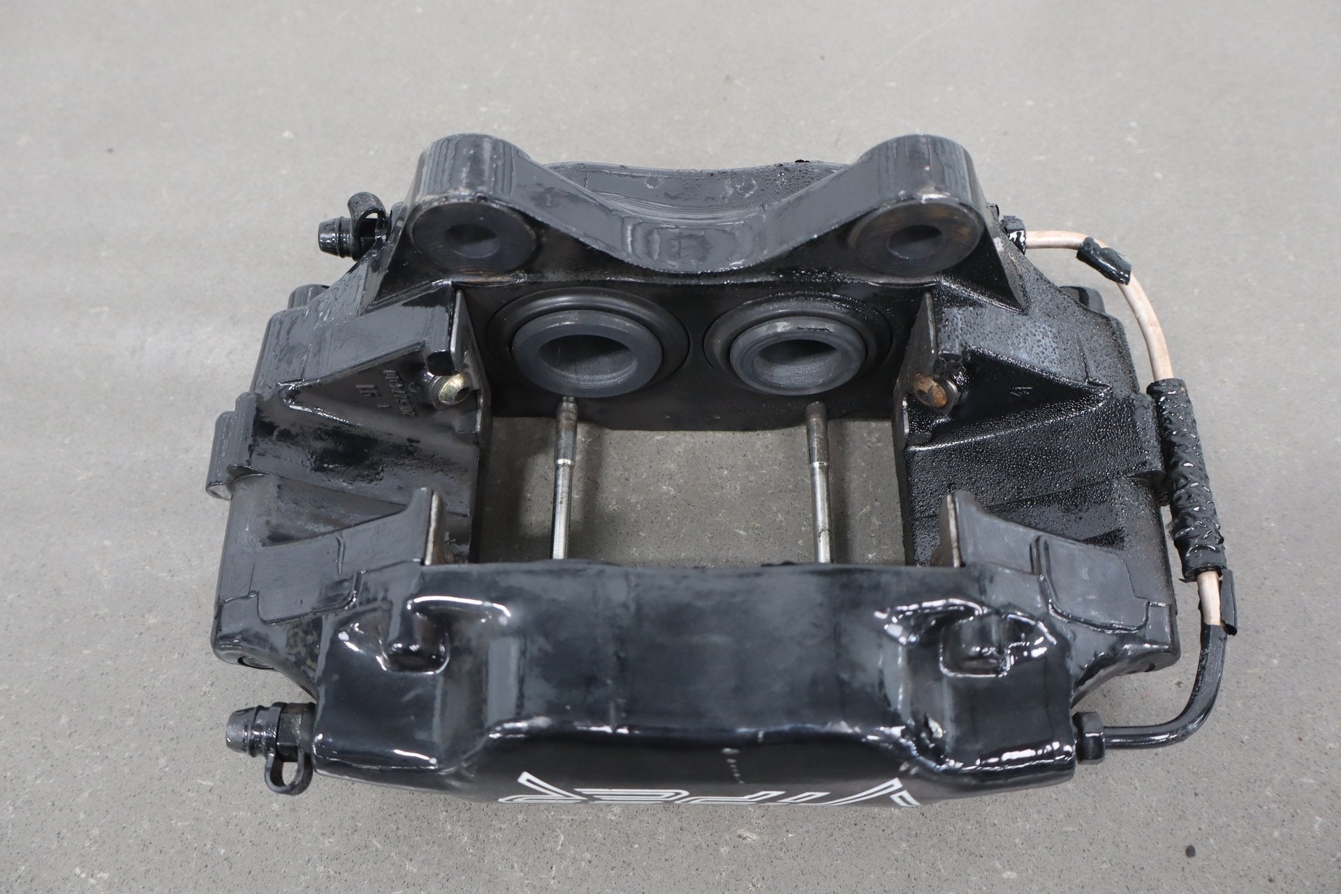 92-95 Dodge Viper RT/10 OEM Black Brake Calipers Set of 4 Low 15k Miles