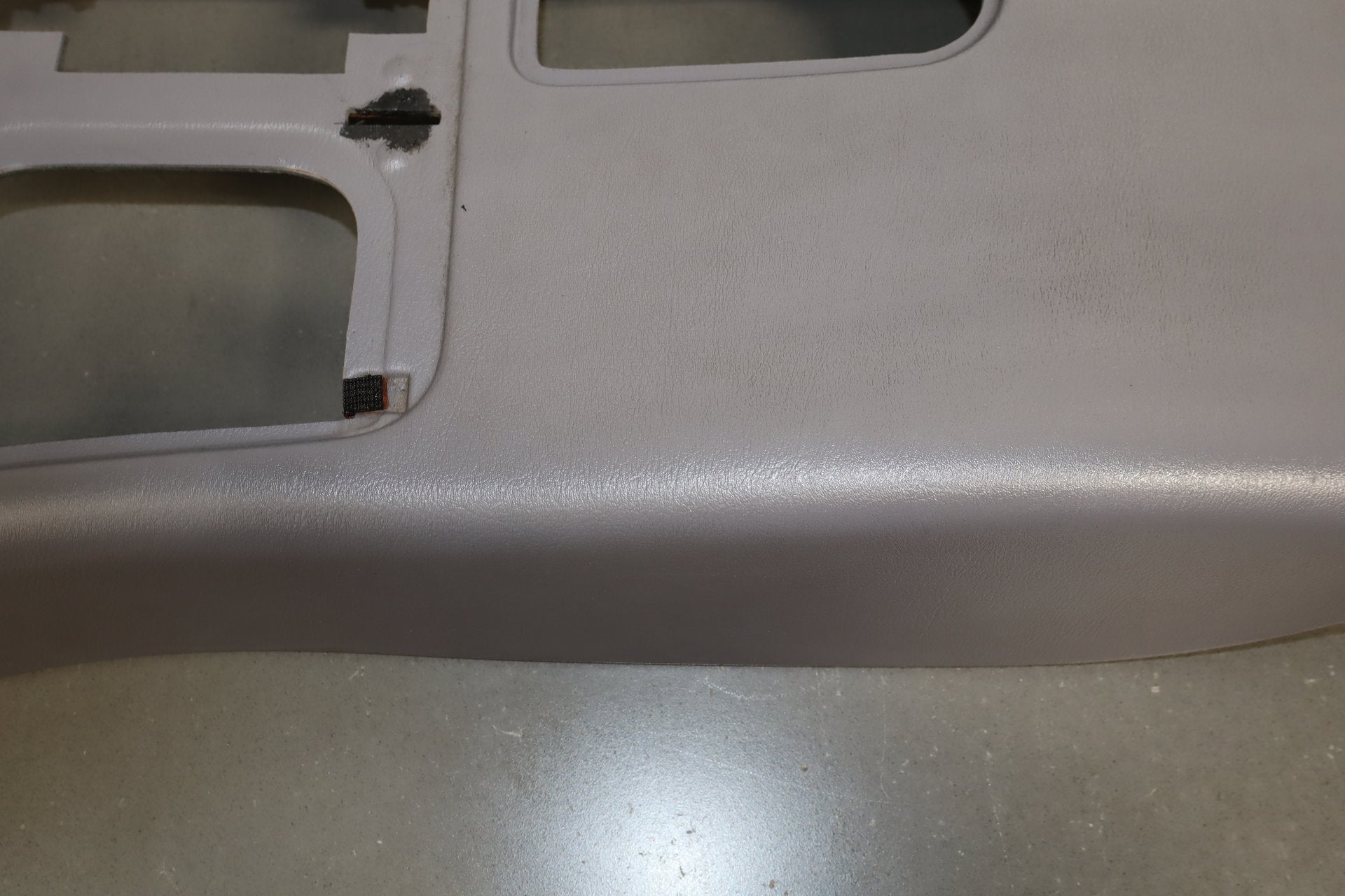 92-95 Dodge Viper RT/10 OEM Centre Console Upper Trim Low 15k Miles