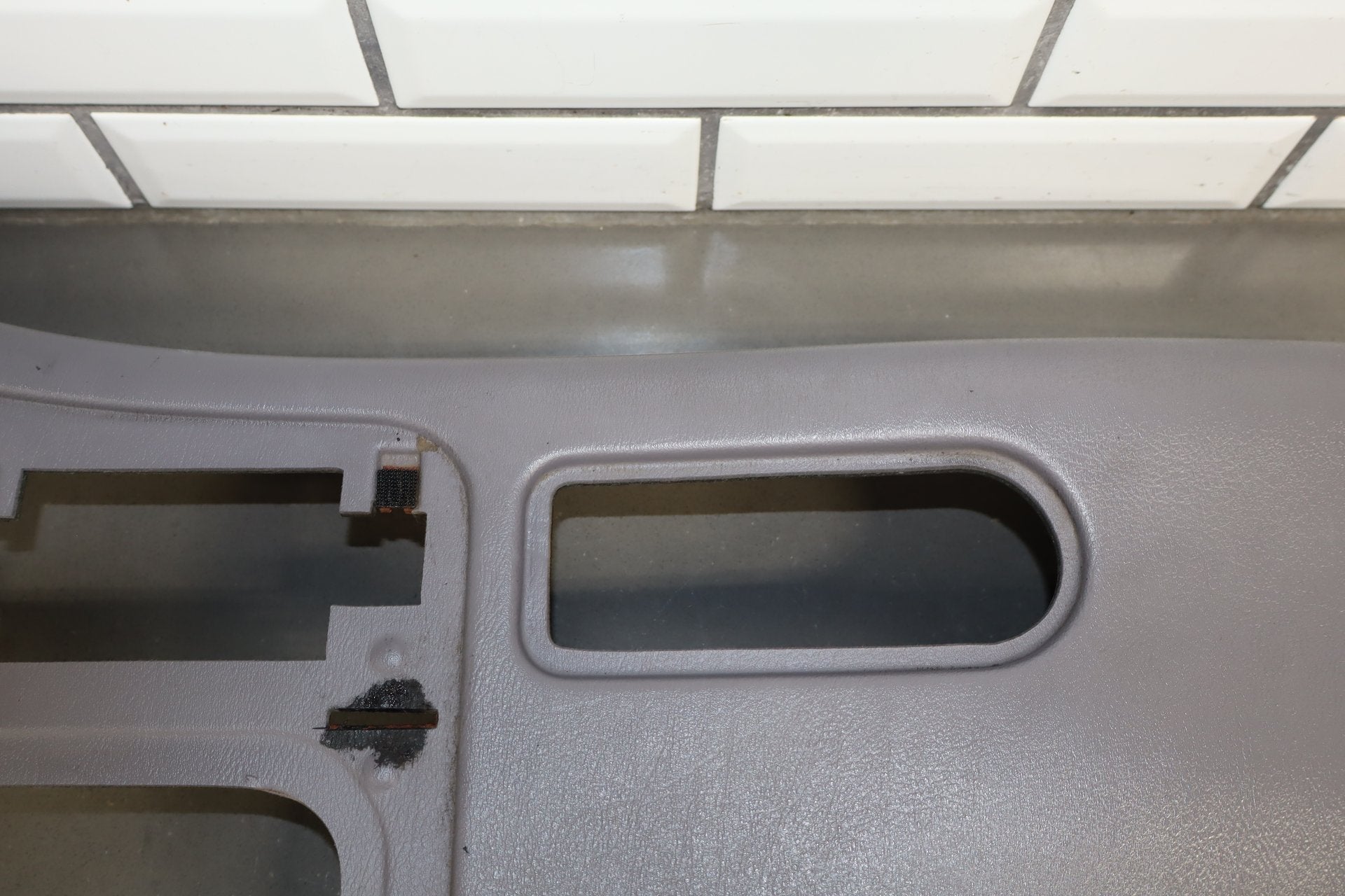 92-95 Dodge Viper RT/10 OEM Centre Console Upper Trim Low 15k Miles