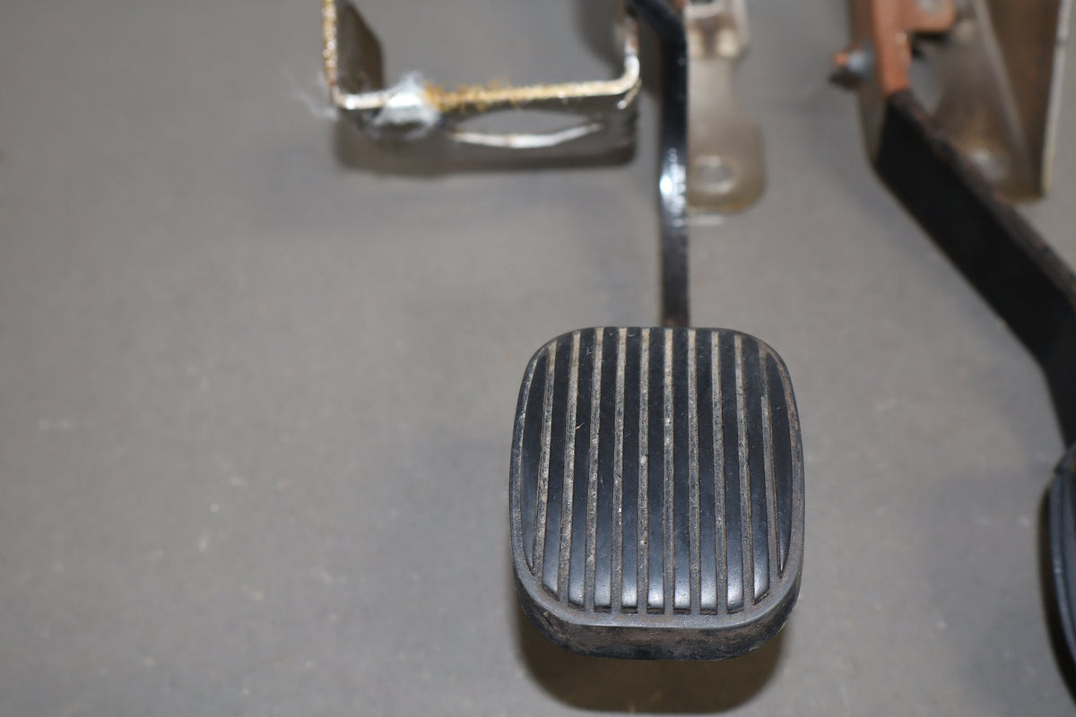 92-95 Dodge Viper RT/10 OEM Clutch Brake Throttle Pedal Set Low 15k Miles