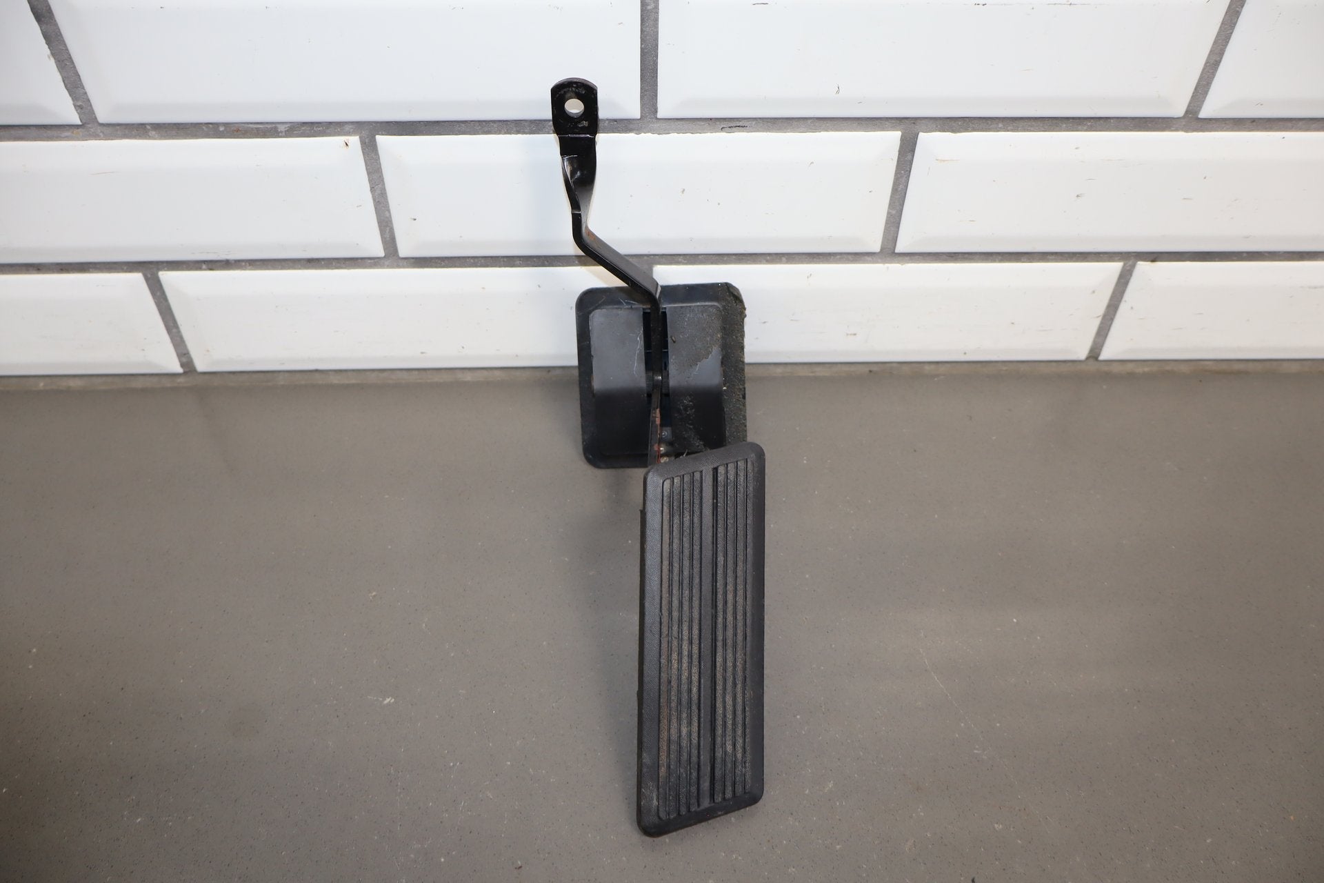 92-95 Dodge Viper RT/10 OEM Clutch Brake Throttle Pedal Set Low 15k Miles
