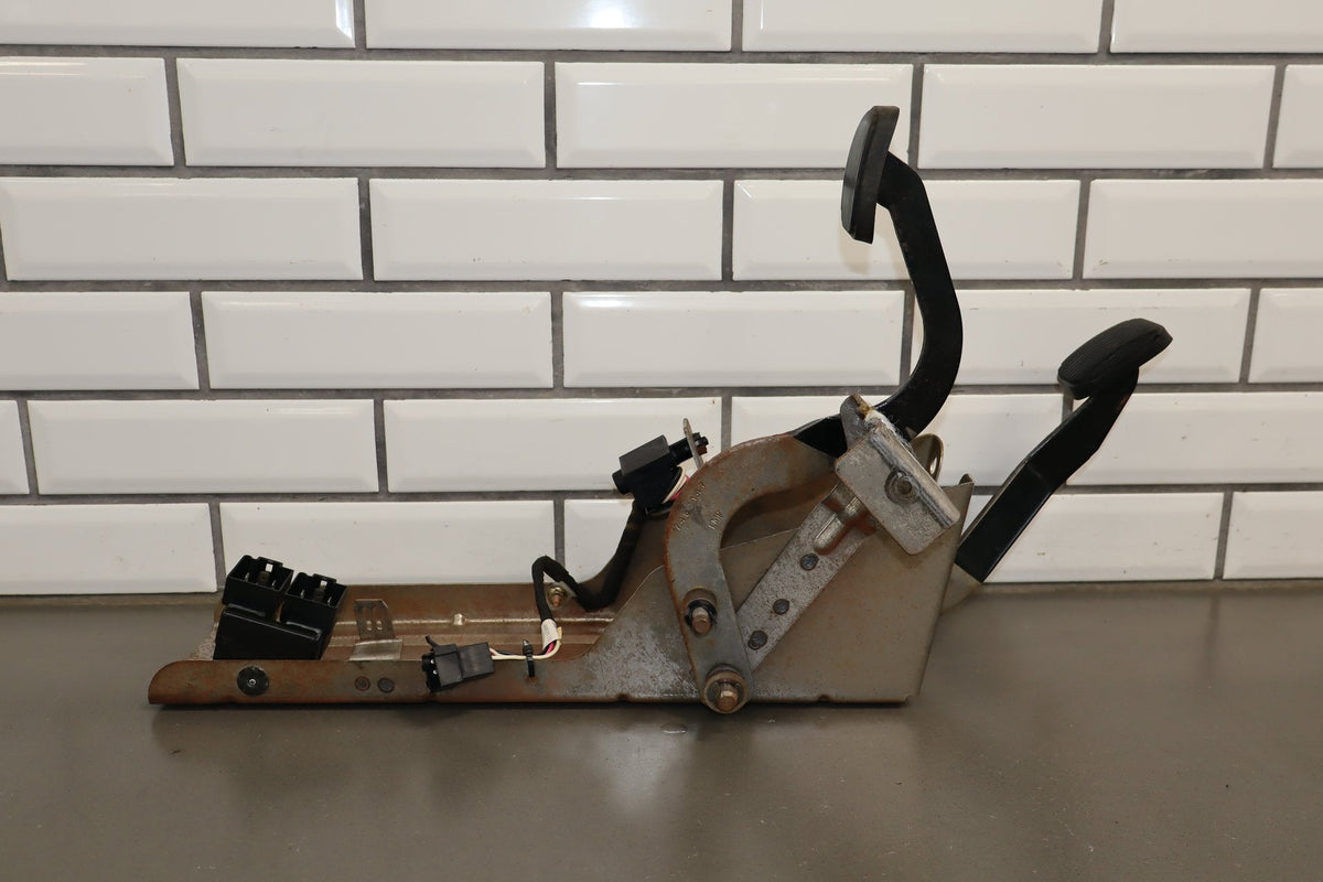 92-95 Dodge Viper RT/10 OEM Clutch Brake Throttle Pedal Set Low 15k Miles