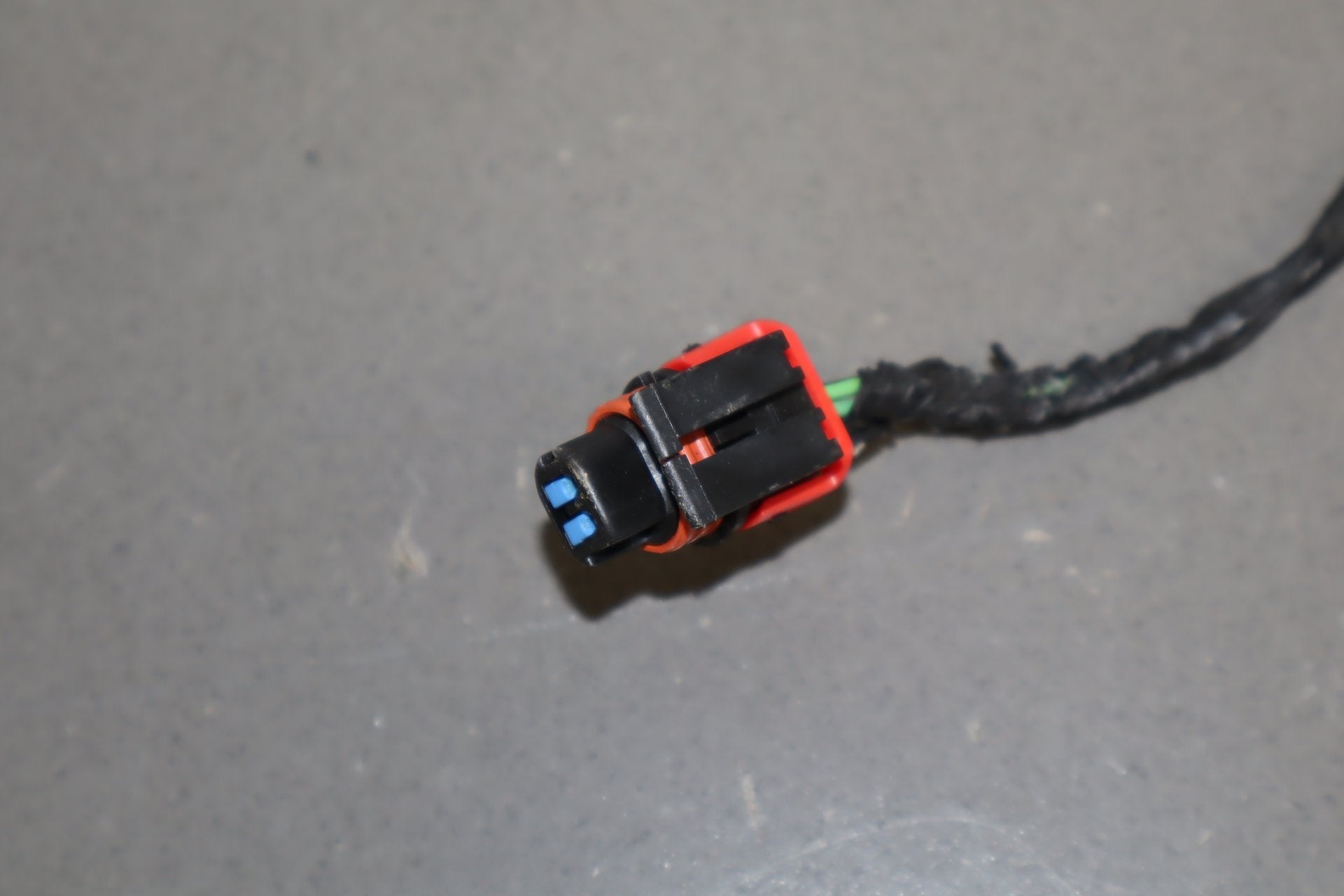 92-95 Dodge Viper RT/10 OEM LH Door Wiring Harness