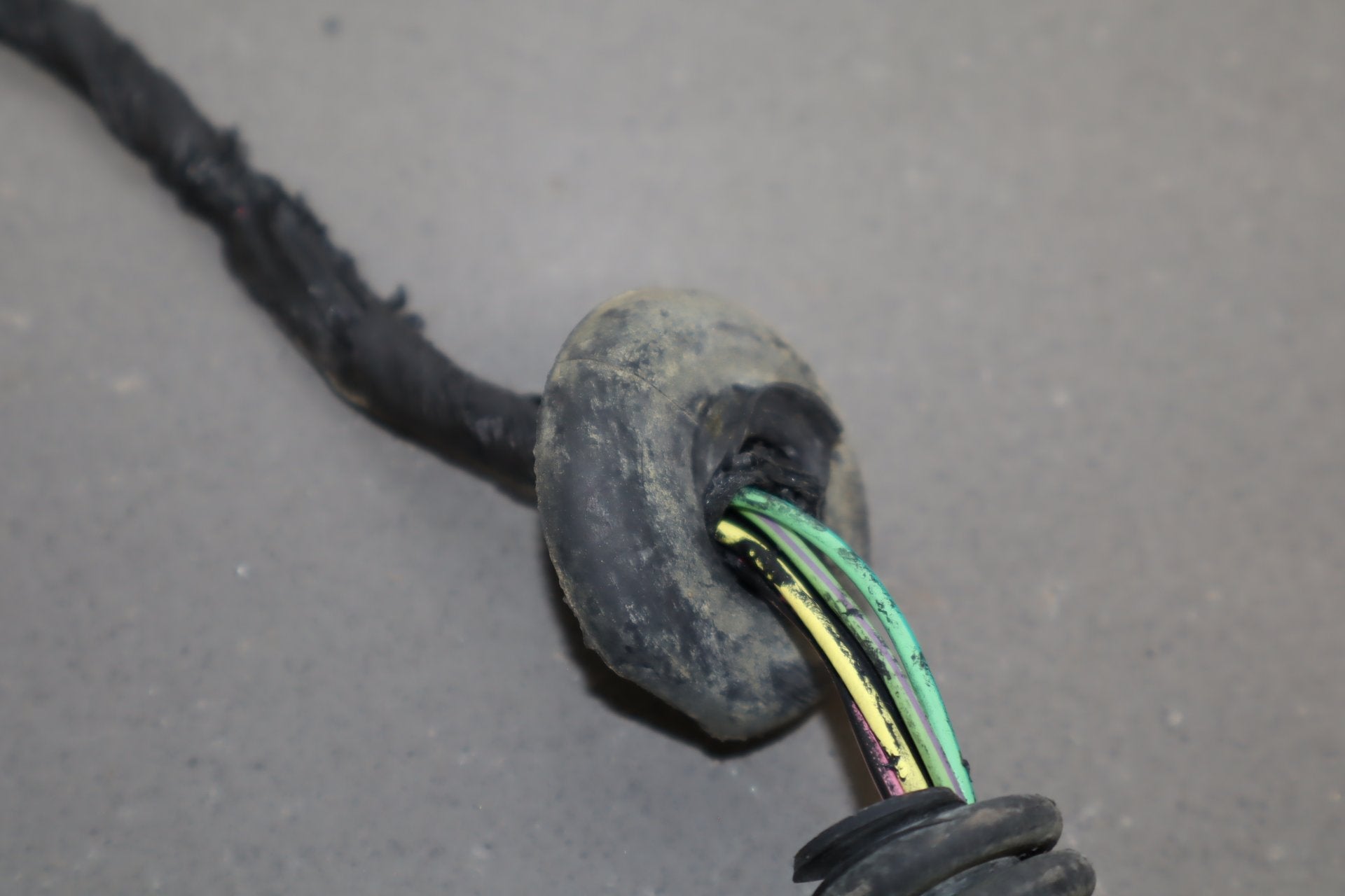 92-95 Dodge Viper RT/10 OEM LH Door Wiring Harness