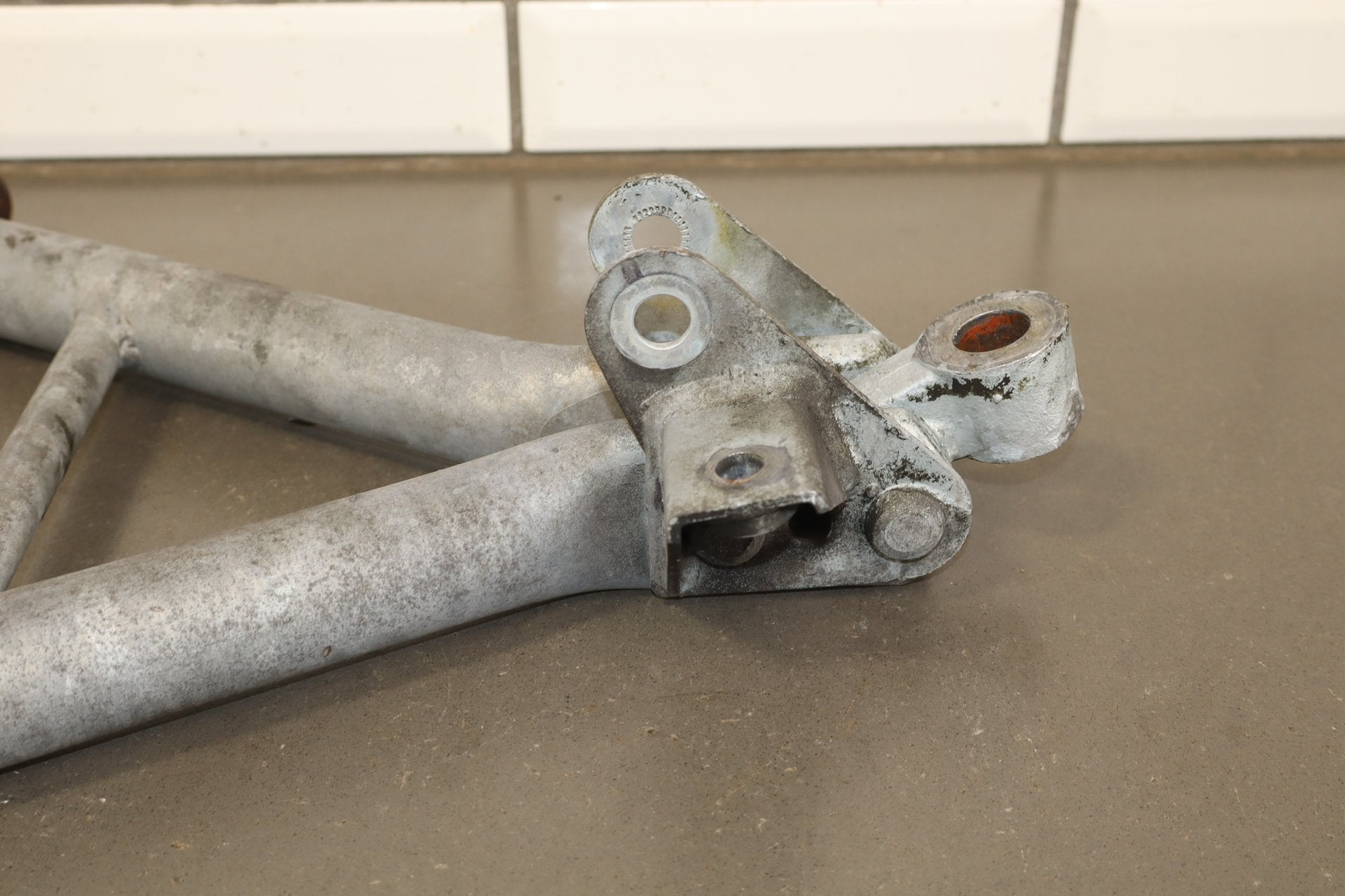 92-95 Dodge Viper RT/10 OEM LH Front Lower Control Arm 4642013 Low 15k