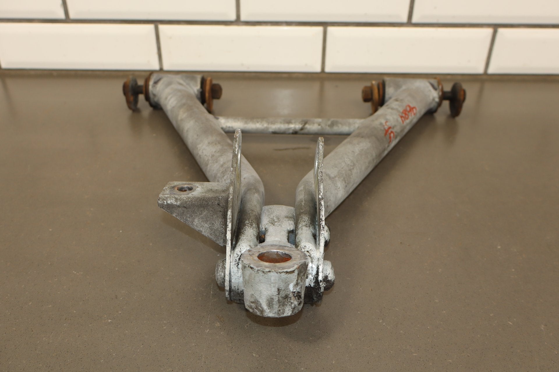 92-95 Dodge Viper RT/10 OEM LH Front Lower Control Arm 4642013 Low 15k