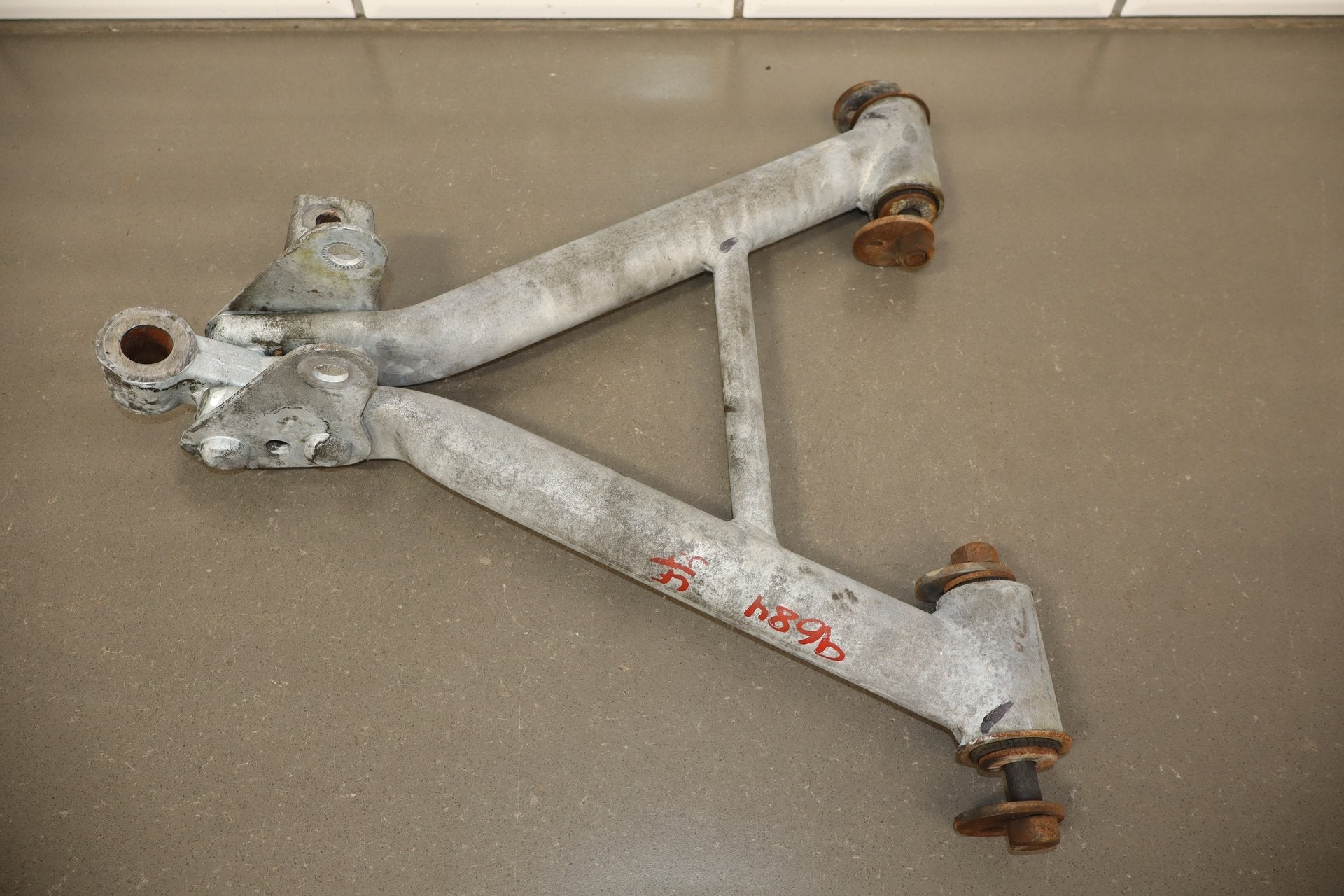 92-95 Dodge Viper RT/10 OEM LH Front Lower Control Arm 4642013 Low 15k
