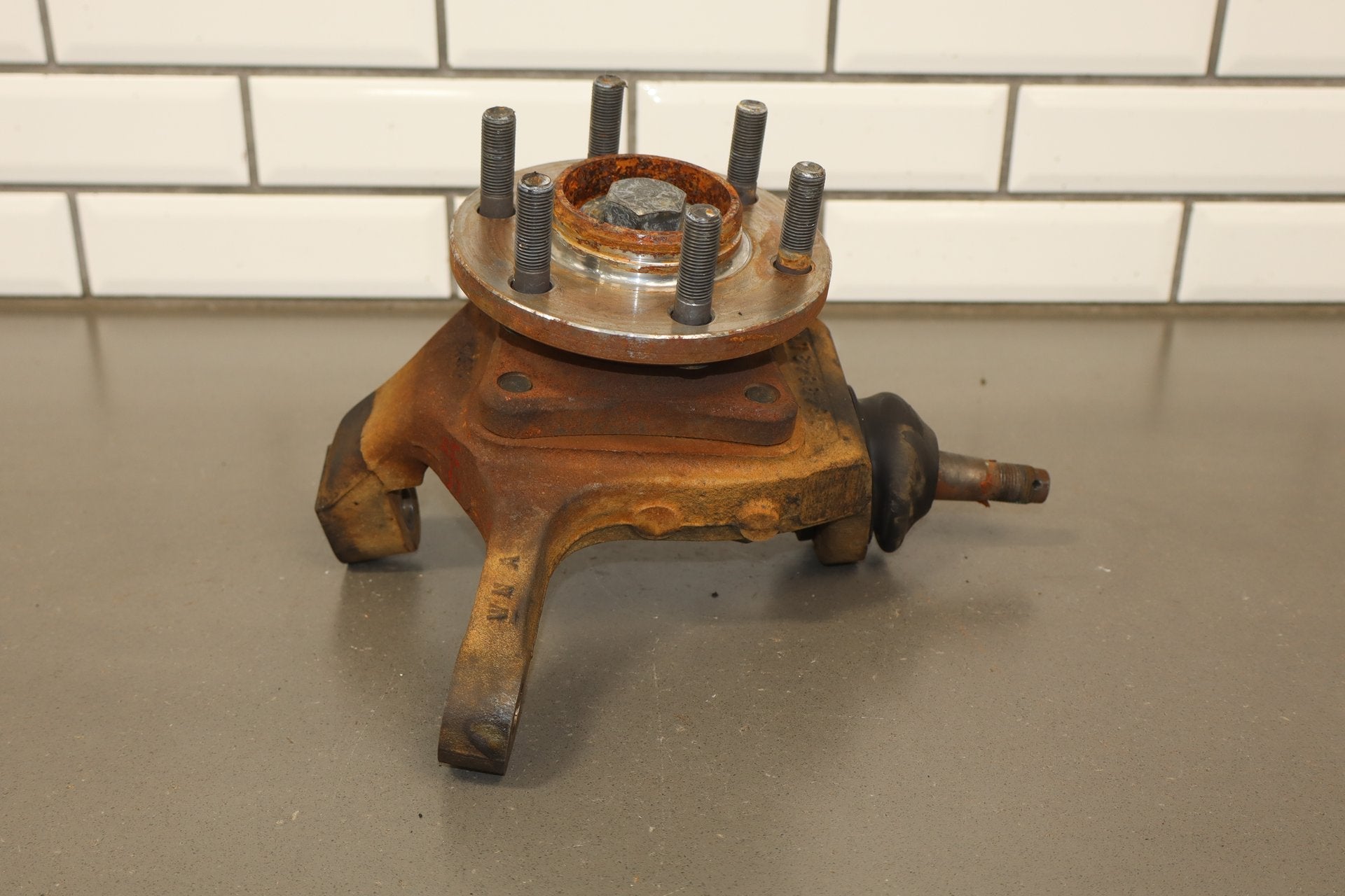 92-95 Dodge Viper RT/10 OEM LH Front Spindle Knuckle Hub 4643113 Low Miles 15k