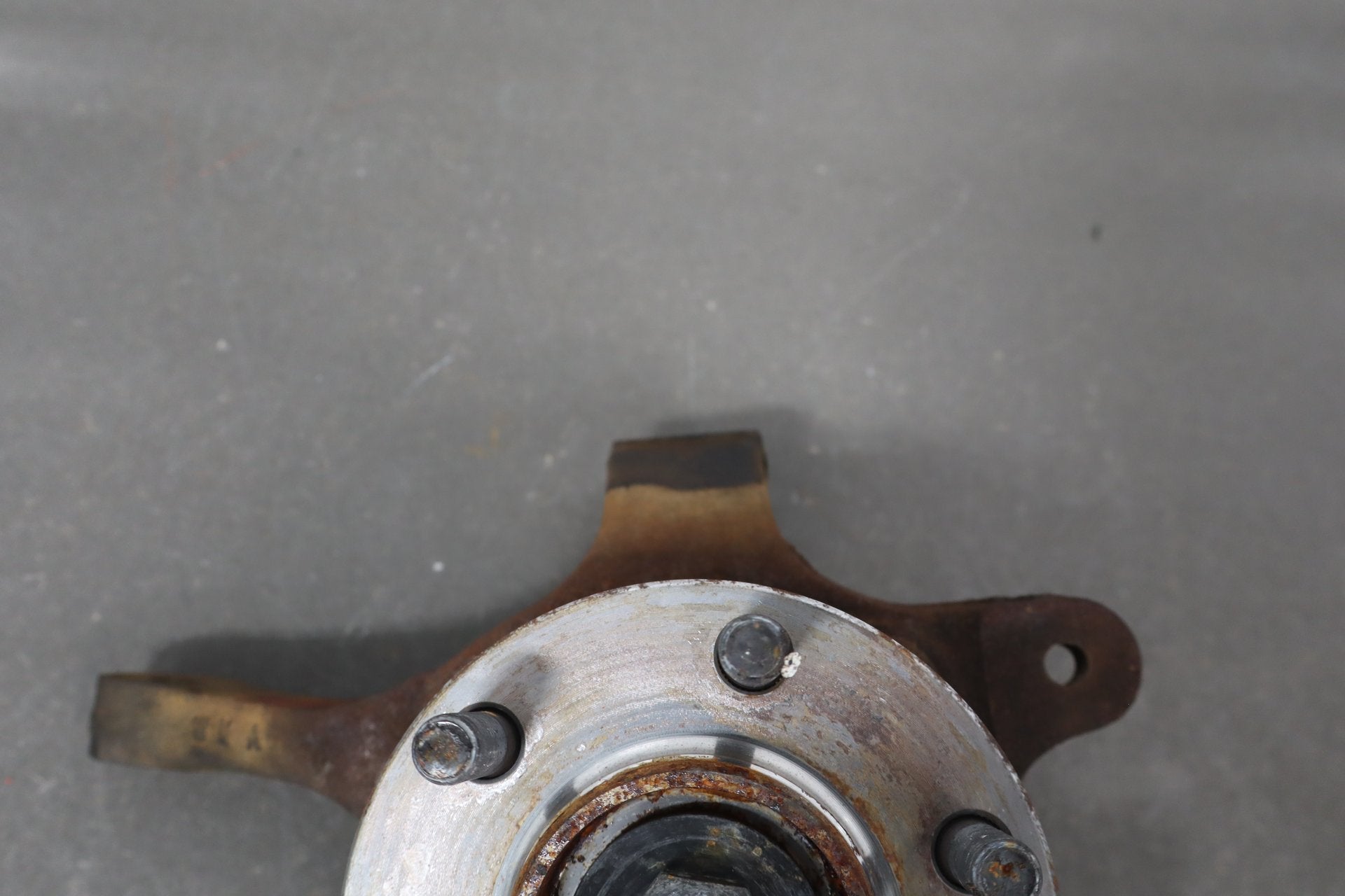 92-95 Dodge Viper RT/10 OEM LH Front Spindle Knuckle Hub 4643113 Low Miles 15k