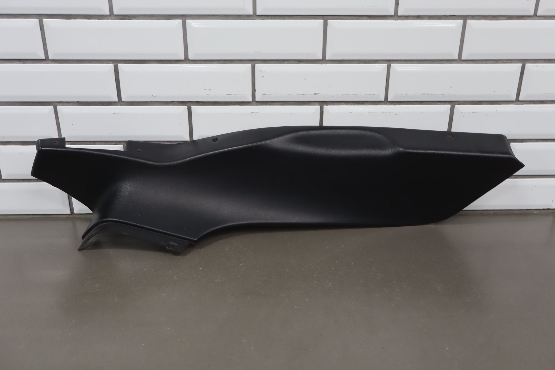 92-95 Dodge Viper RT/10 OEM LH Interior B-Pillar Trim Black