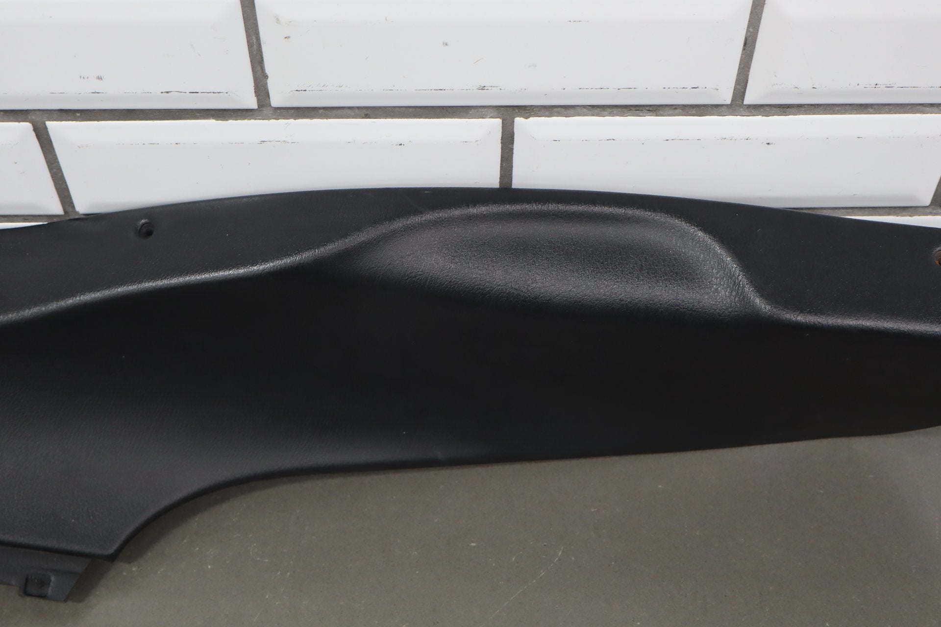 92-95 Dodge Viper RT/10 OEM LH Interior B-Pillar Trim Black
