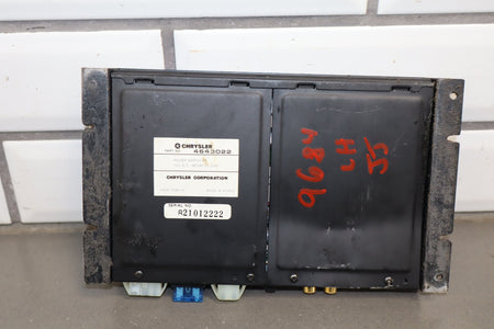92-95 Dodge Viper RT/10 OEM LH Radio Amplifier 4643022