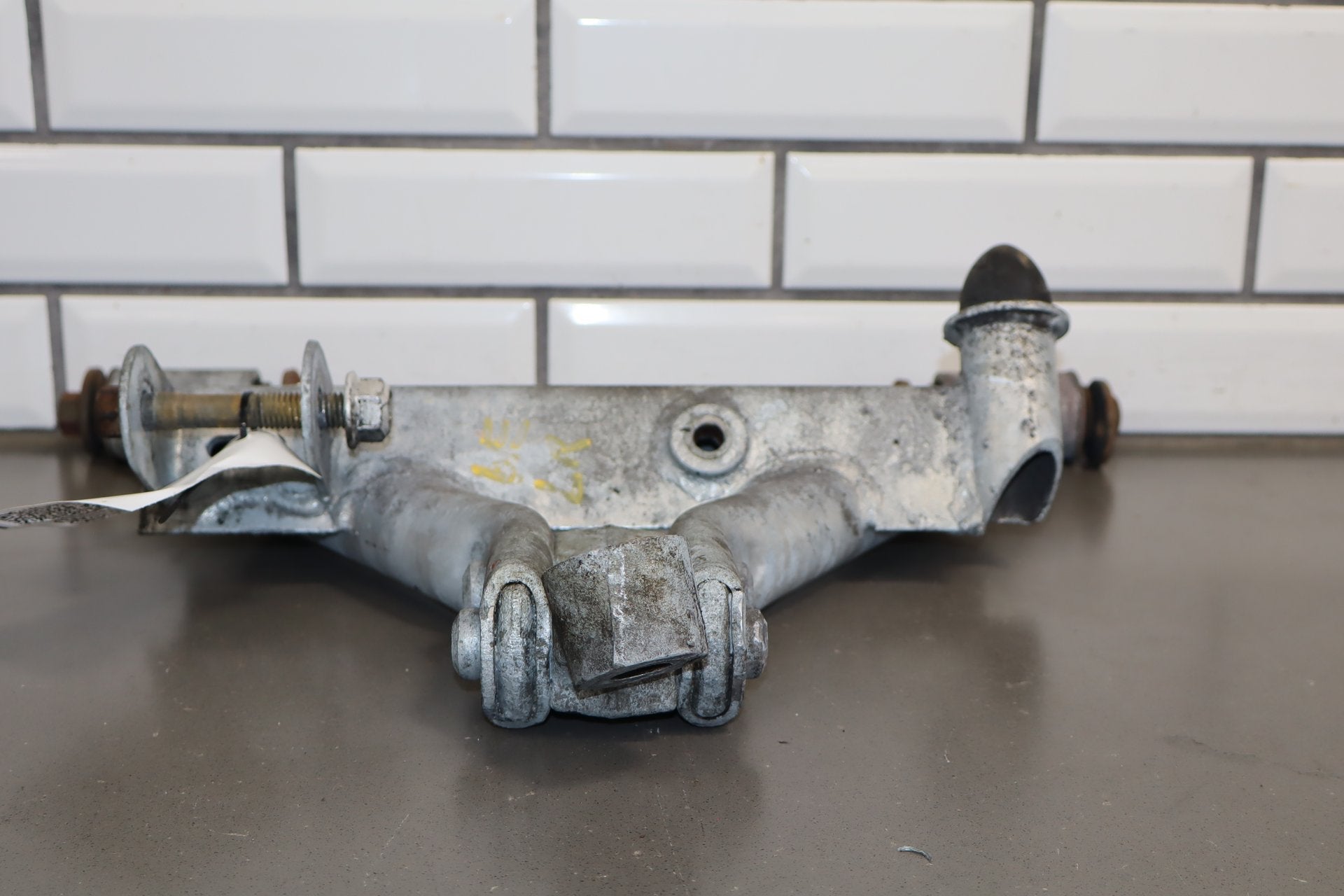 92-95 Dodge Viper RT/10 OEM LH Rear Lower Control Arm 4642661 15k