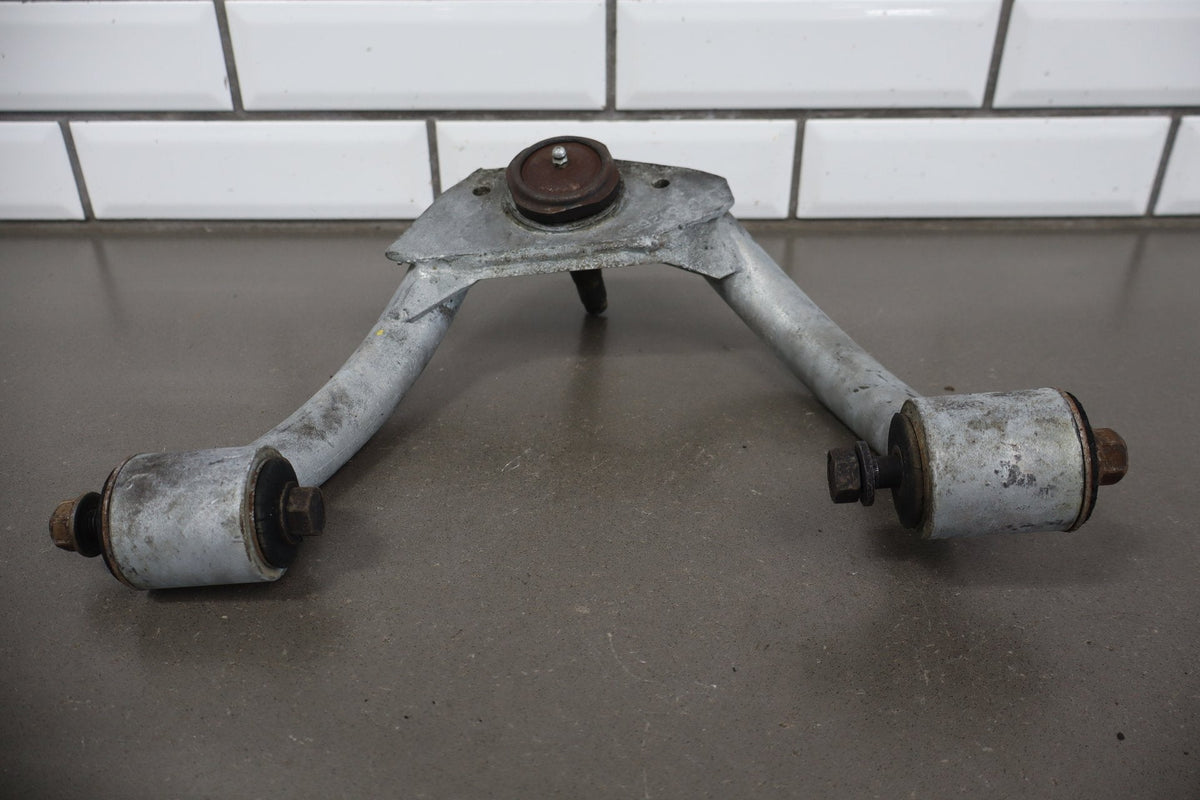92-95 Dodge Viper RT/10 OEM LH Rear Upper Control Arm 4642663 15k