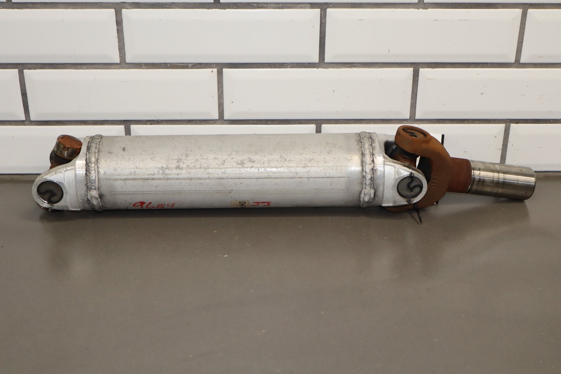 92-95 Dodge Viper RT/10 OEM Rear Drive Shaft 4642040 Low 15k Miles