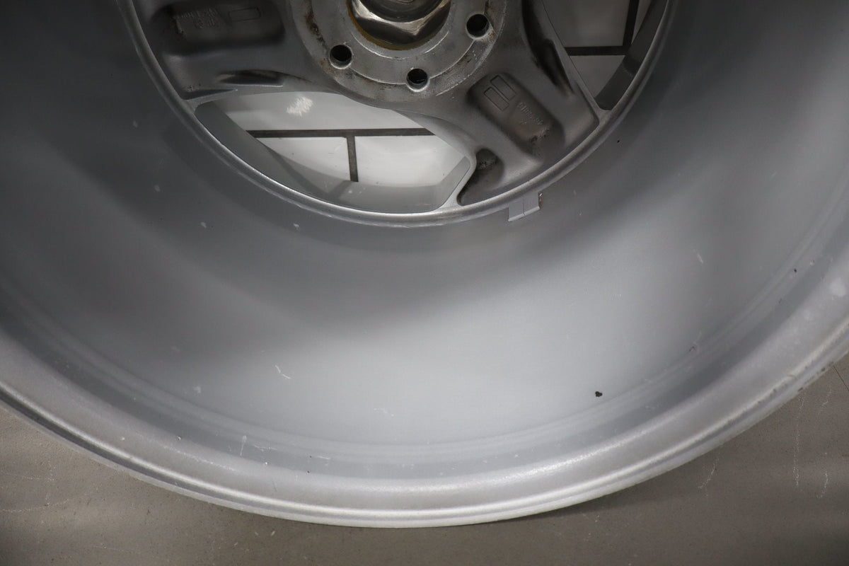 92-95 Dodge Viper RT/10 OEM Rear RH Alloy Wheel 17x13 Silver Tri-Spoke
