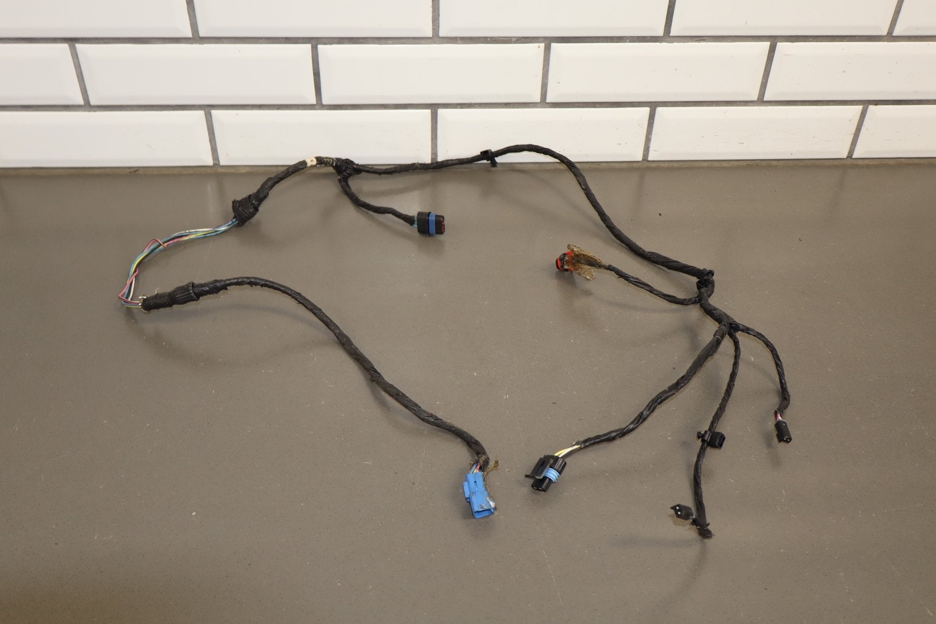 92-95 Dodge Viper RT/10 OEM RH Door Wiring Harness