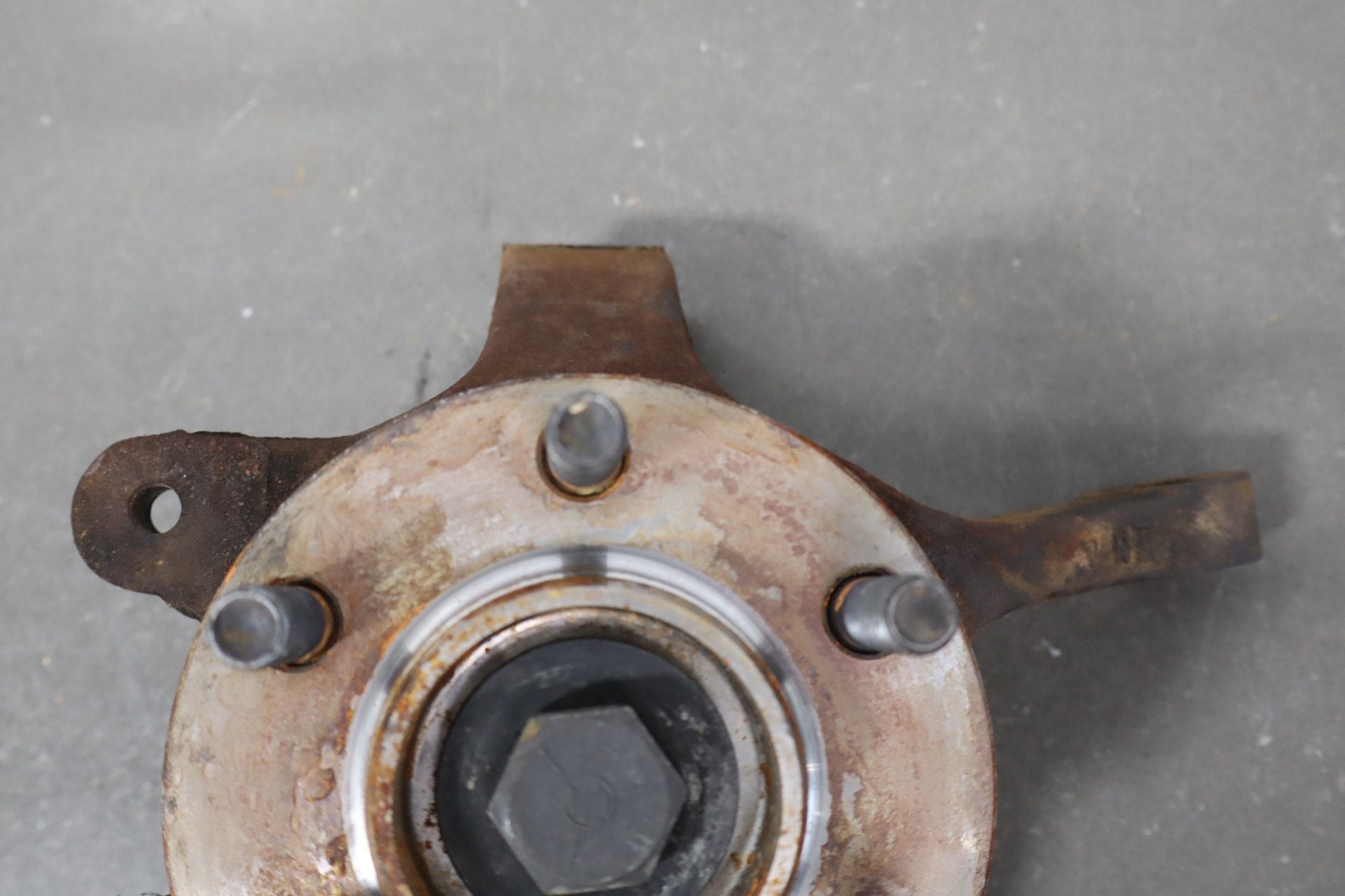 92-95 Dodge Viper RT/10 OEM RH Front Spindle Knuckle Hub Low Miles 15k