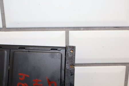 92-95 Dodge Viper RT/10 OEM RH Radio Amplifier 4709205