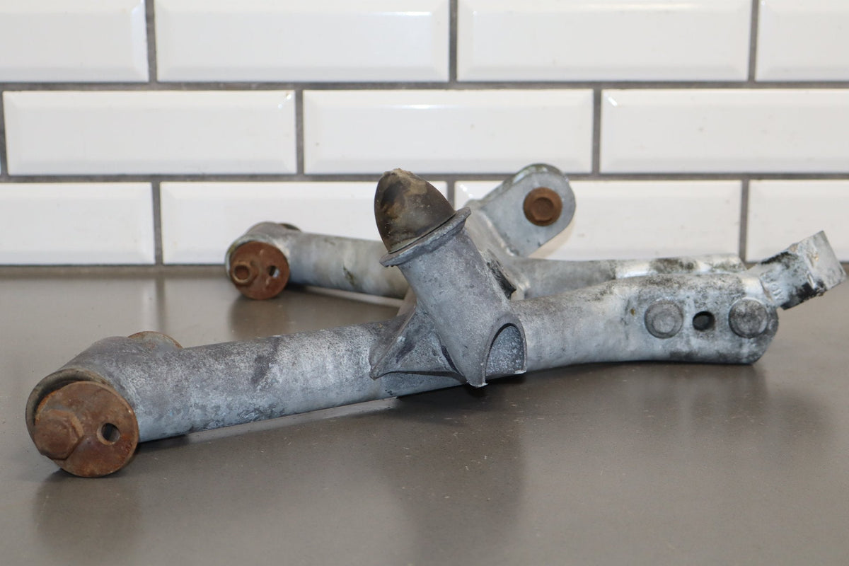 92-95 Dodge Viper RT/10 OEM RH Rear Lower Control Arm 4642660 15k