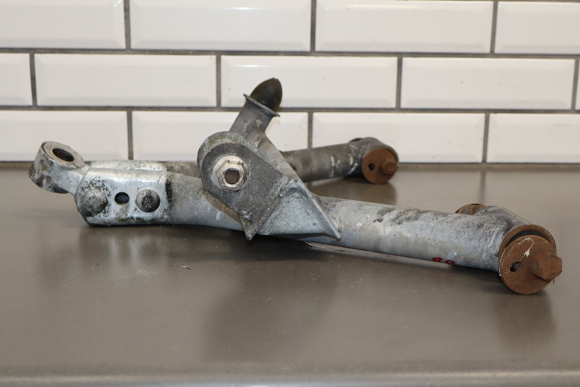 92-95 Dodge Viper RT/10 OEM RH Rear Lower Control Arm 4642660 15k