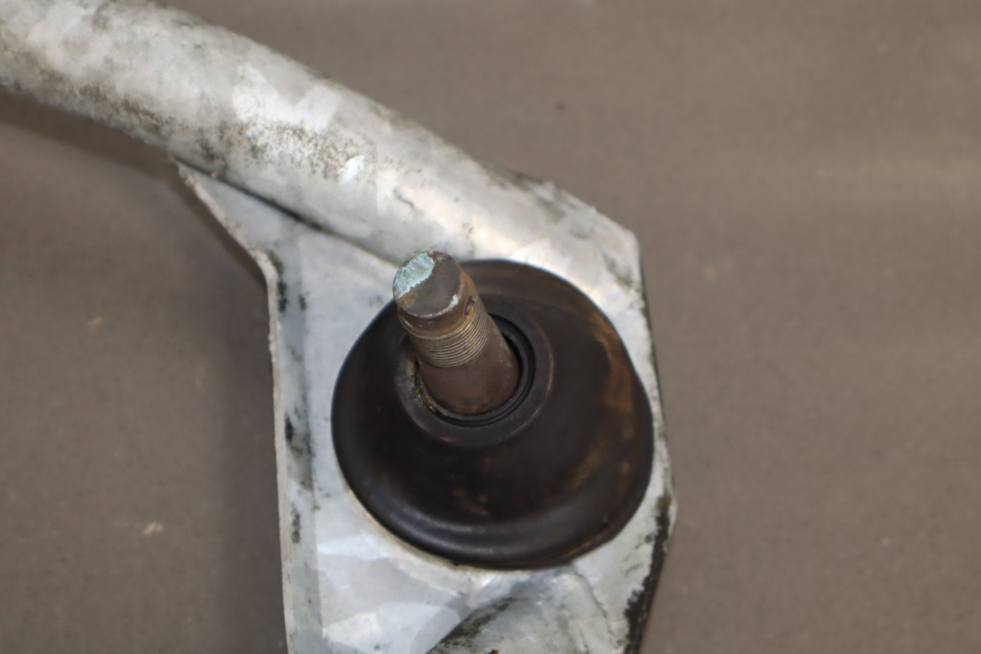 92-95 Dodge Viper RT/10 OEM RH Rear Upper Control Arm 4642662 15k