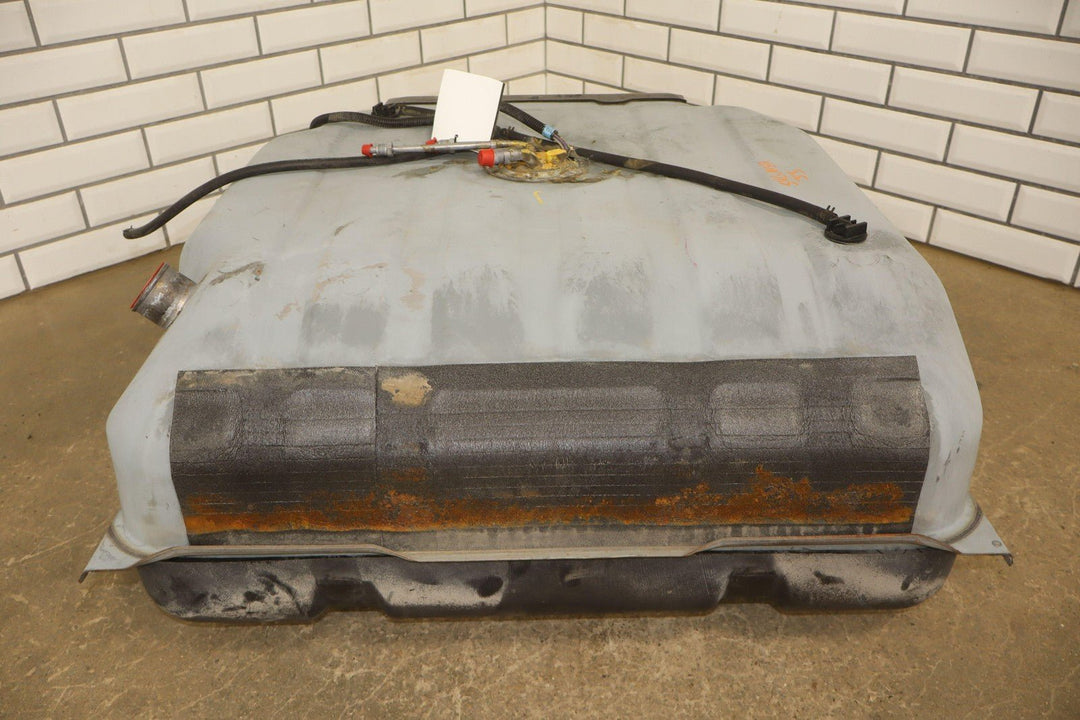 92 - 97 Chevy GMC Suburban 42 Gallon Fuel Tank with Fuel Pump Tested OEM