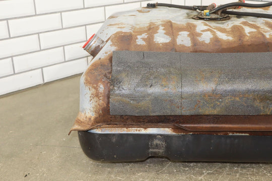 92 - 97 Chevy Suburban OEM 42 Gallon Fuel Tank With Pump Tested