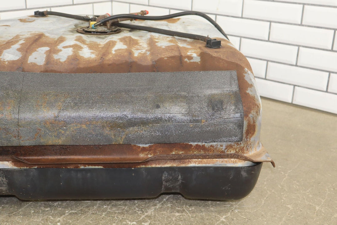 92 - 97 Chevy Suburban OEM 42 Gallon Fuel Tank With Pump Tested