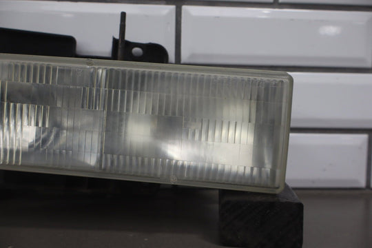 92 - 98 Chevrolet GMC C/K Truck SUV GMT400 OEM Headlights Pair Left/Right