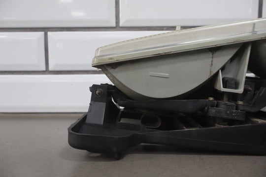 92 - 98 Chevrolet GMC C/K Truck SUV GMT400 OEM Headlights Pair Left/Right