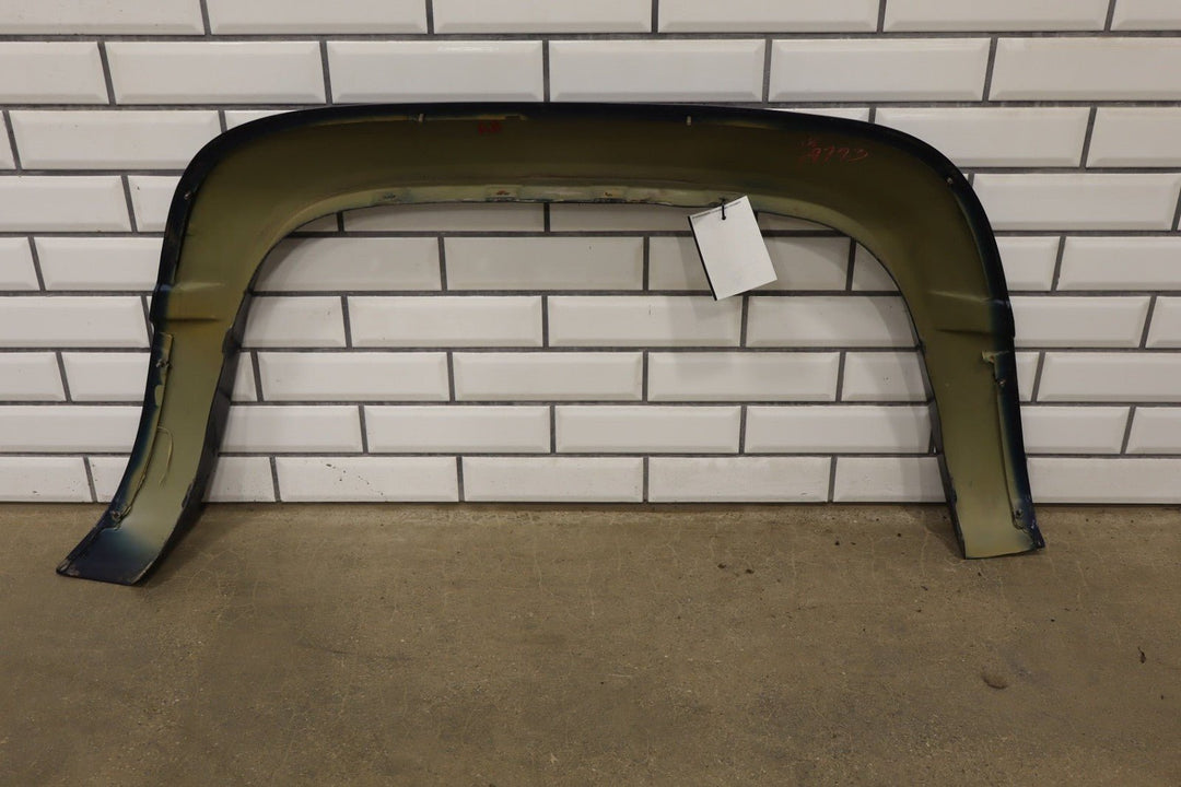 92 - 98 Chevrolet Suburban GMT400 Right Rear Wheel Arch Moulding Adriatic Blue 39