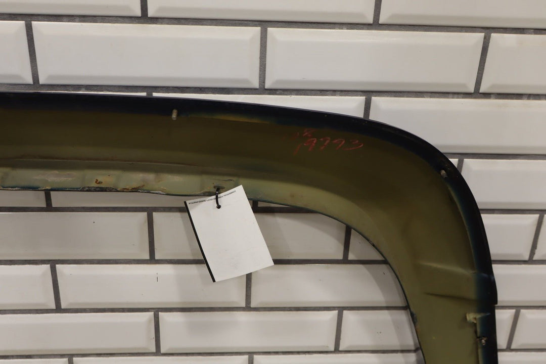 92 - 98 Chevrolet Suburban GMT400 Right Rear Wheel Arch Moulding Adriatic Blue 39