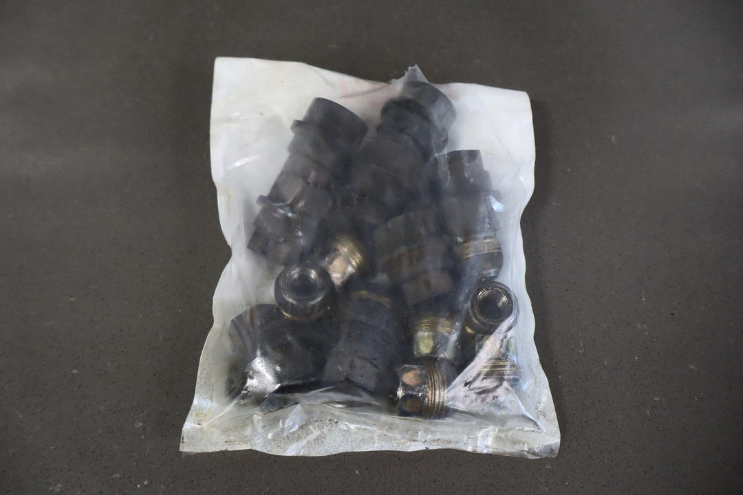 92 - 99 Chevy GMC 2500 OEM 16x6.5 Steel Wheel / Rim Painted