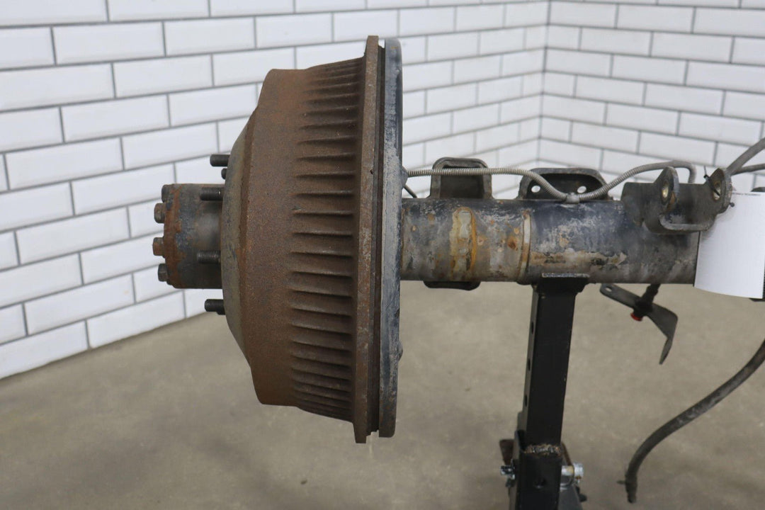 92 - 99 Chevy GMC Suburban 2500 4.10 Ratio GT5 Rear Axle Assembly OEM Lot Tested