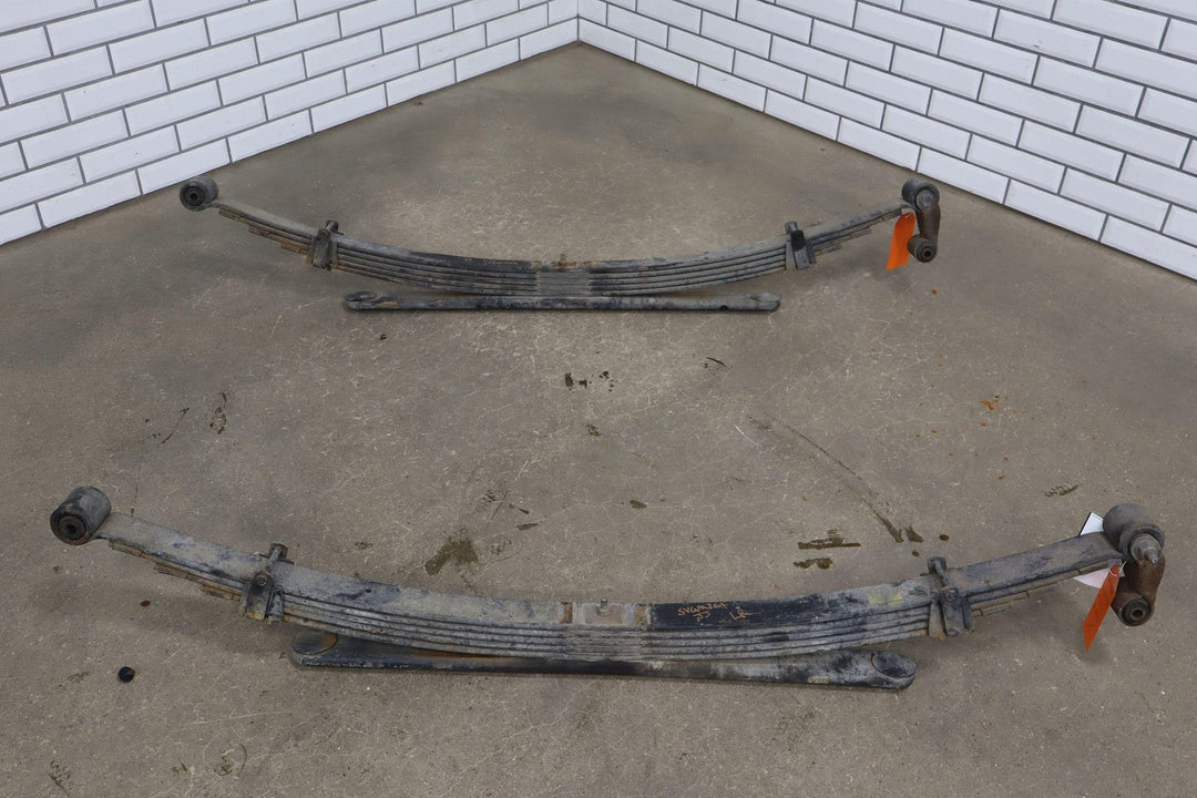 92 - 99 Chevy GMC Suburban 2500 OEM Rear Leaf Springs Pair Left/Right