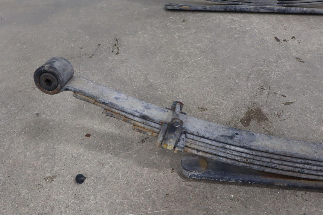92 - 99 Chevy GMC Suburban 2500 OEM Rear Leaf Springs Pair Left/Right