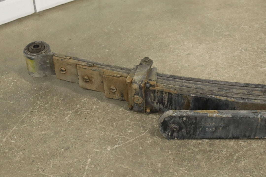 92 - 99 Chevy GMC Suburban 2500 OEM Rear Leaf Springs Pair Left/Right
