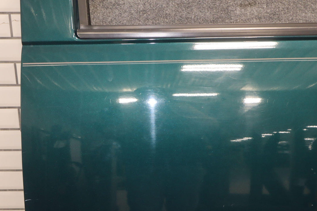 92 - 99 Chevy GMC Suburban GMT400 Left Rear Door Emerald Green 43U