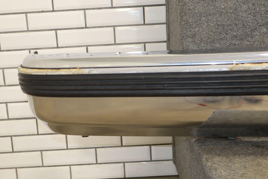 92 - 99 Chevy GMC Truck SUV GMT400 Chrome Front Bumper Assembly OEM