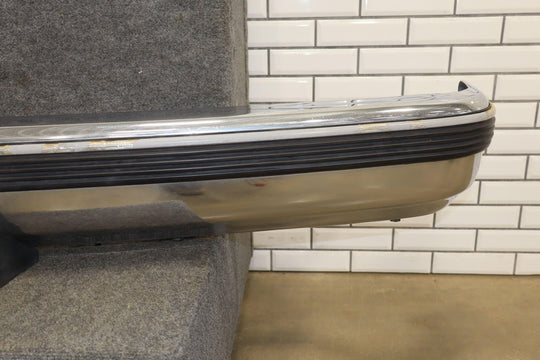 92 - 99 Chevy GMC Truck SUV GMT400 Chrome Front Bumper Assembly OEM